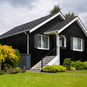 Casa metal siding negro 2570 ALTA
